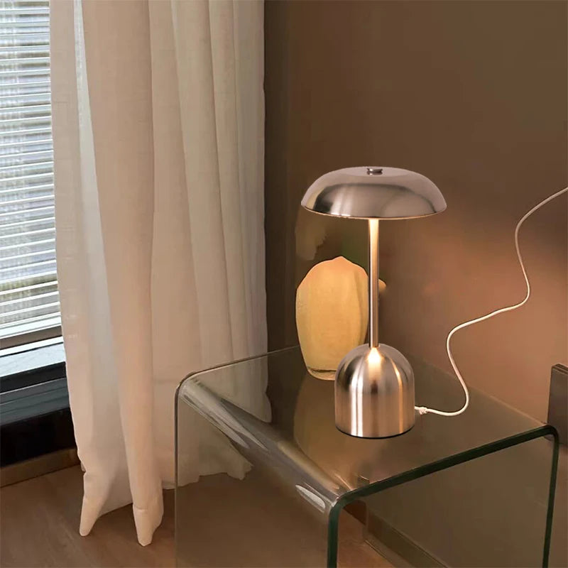 Minimalist Metal Decorative Lamp LED Night Light Ambient Lamp Rechargeable Touch-Control Table Lamp for Restaurants Bars Hotels